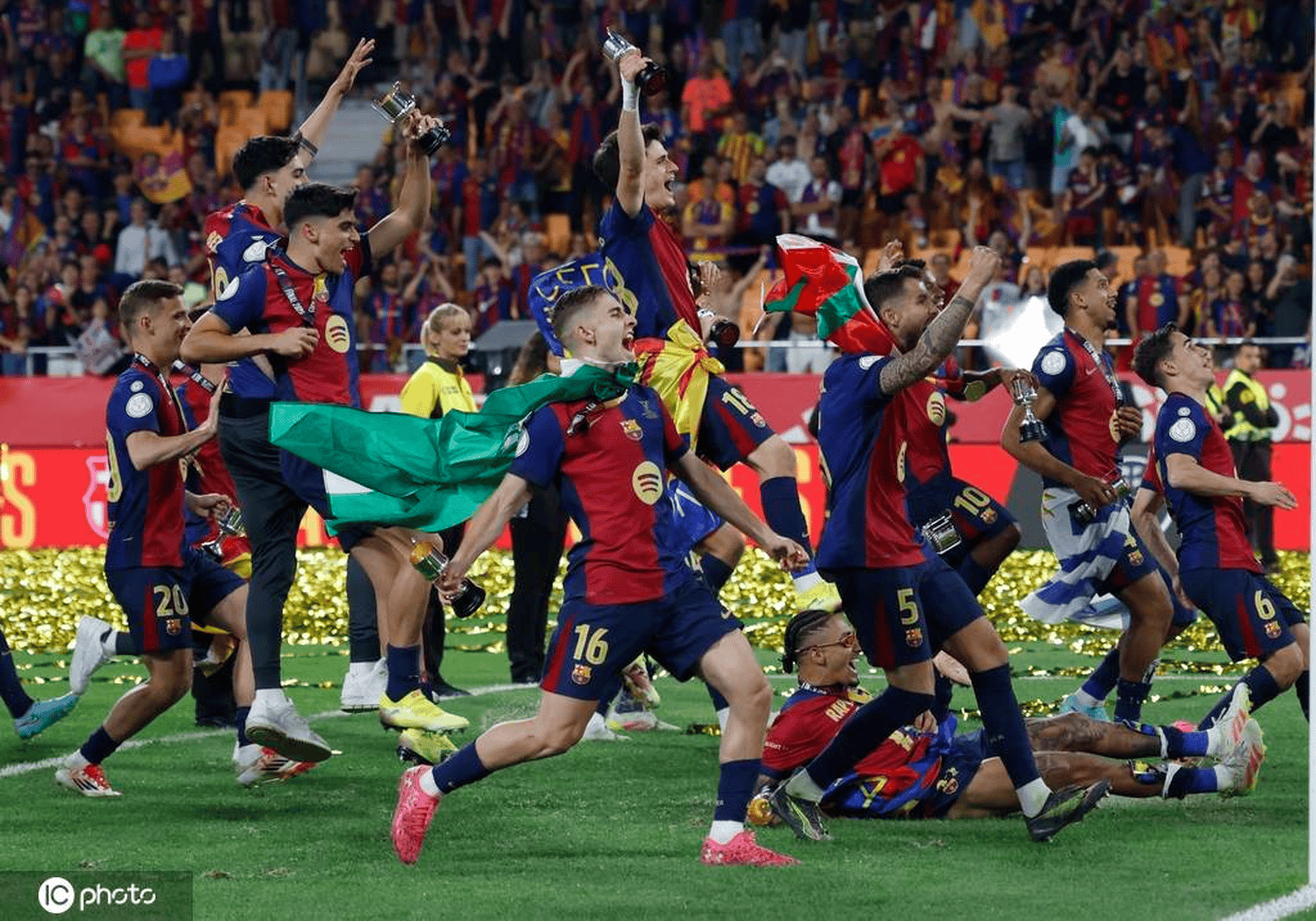 爱游戏-德罗巴重要时刻大比分获胜，巴塞罗那带队取胜！