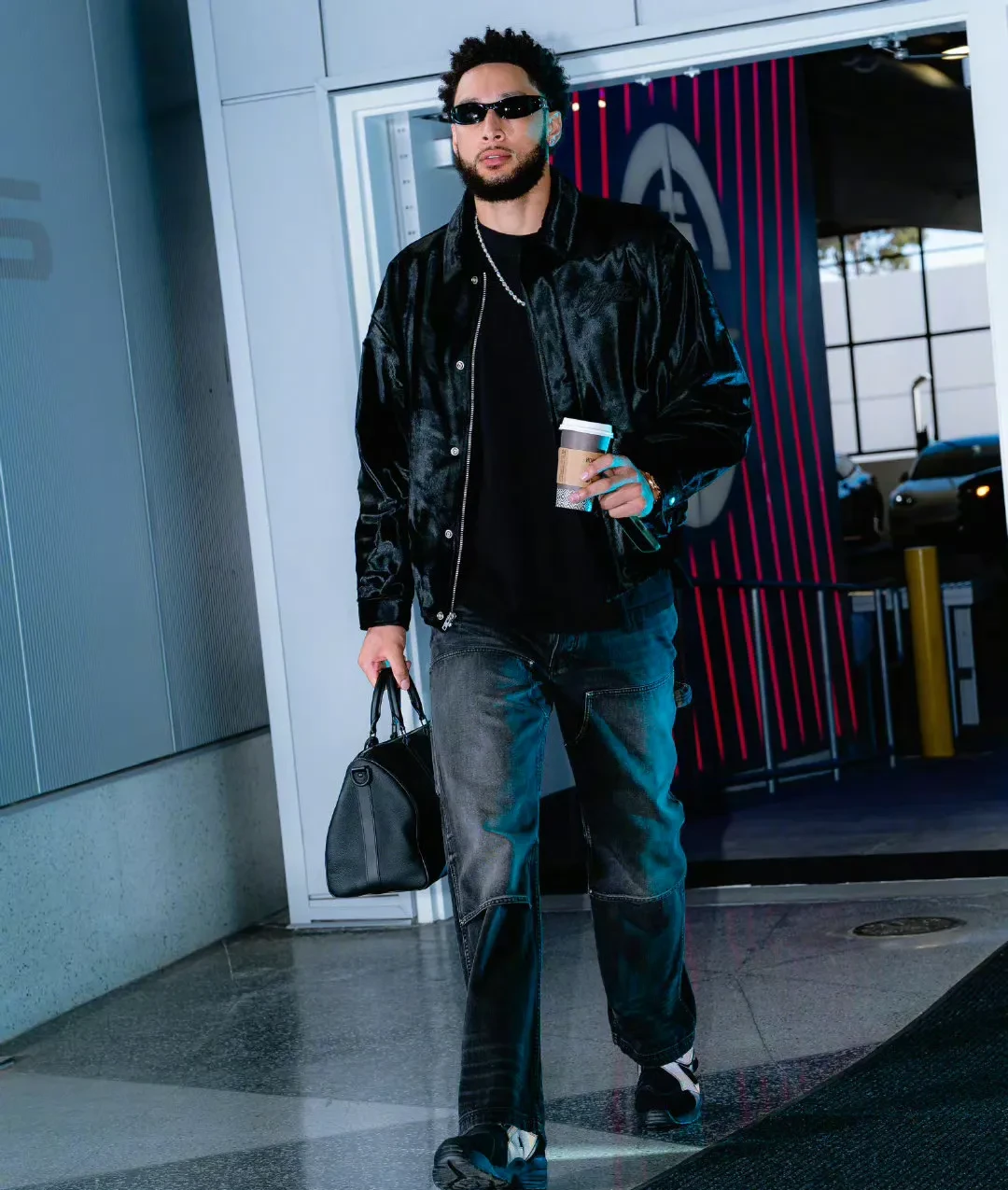 爱游戏体育-莎拉波娃新星反败为胜表现突出，掘金前途光明！比赛高潮迭起(莎拉波娃打球视频)