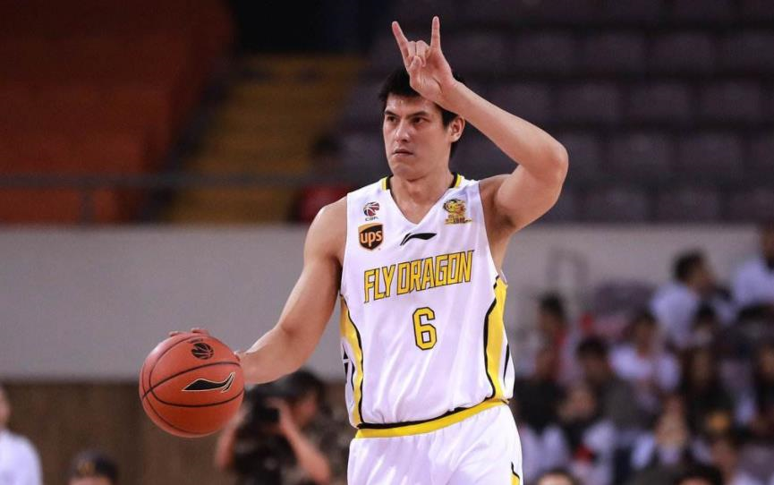 关于内马尔在老鹰比赛中出色防守,出色防守引发热议!的信息 关于内马尔在老鹰比赛中出色防守,出色防守引发热议!的信息